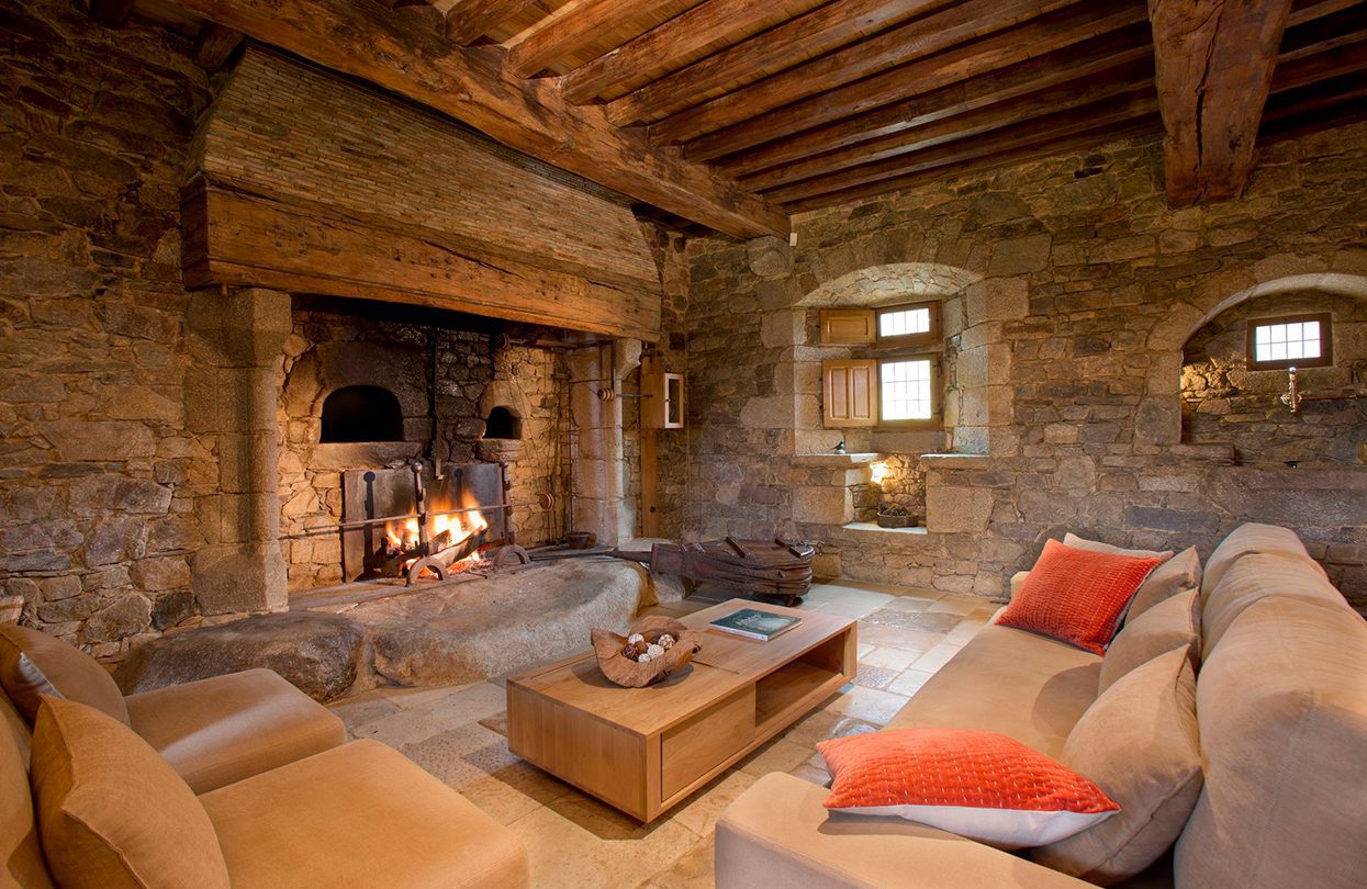 A living room at Domaine des Etangs