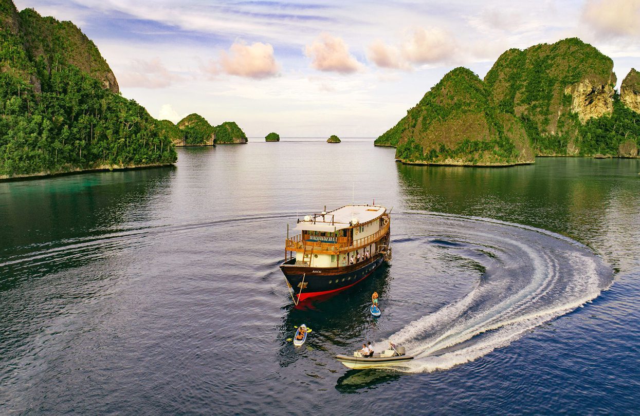 Sail Around Indonesia’s Pristine Archipelagos In Unfettered Luxury