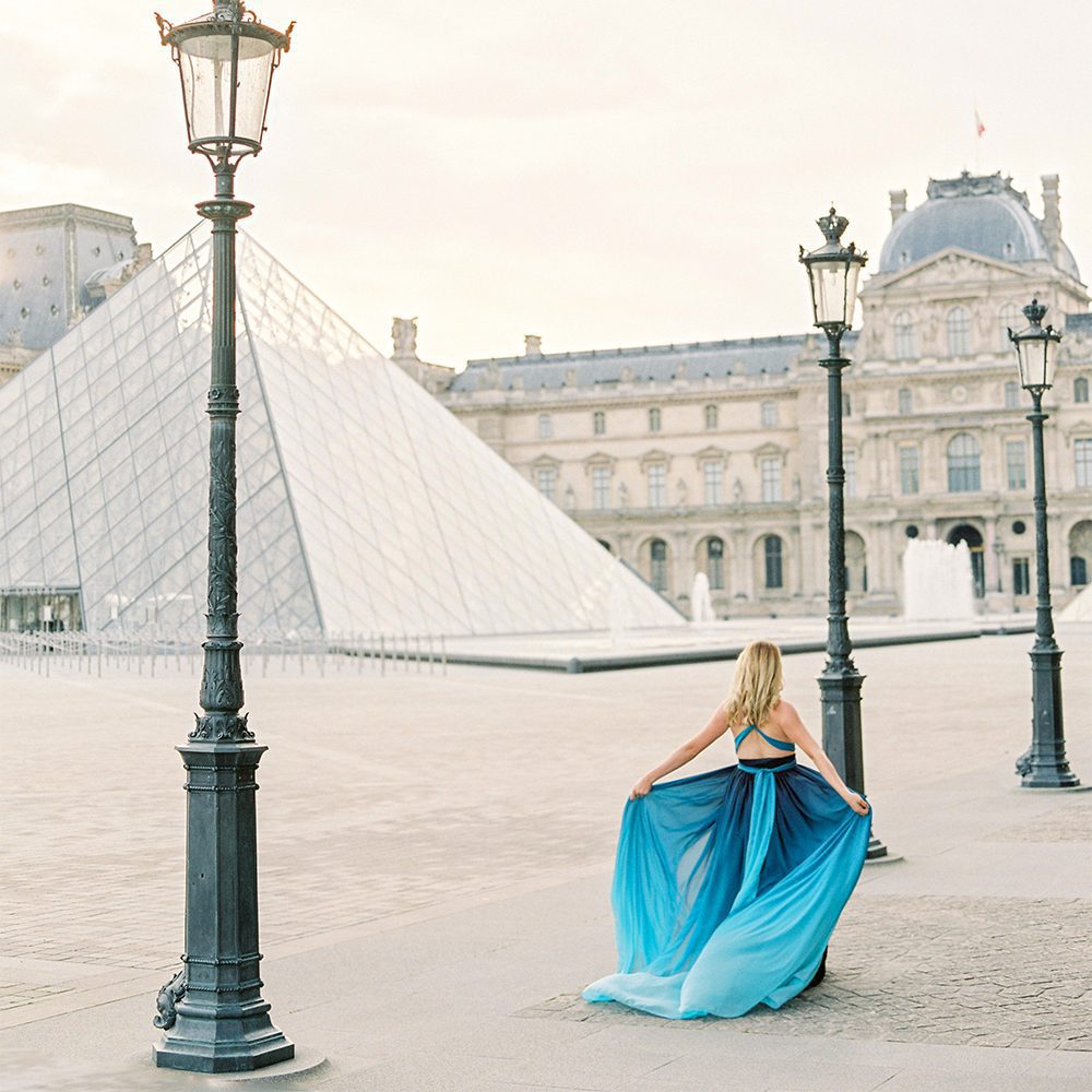 I.M Pei’s glass pyramid in the Louvre’s forecourt is Instagram heaven, photo by Analui