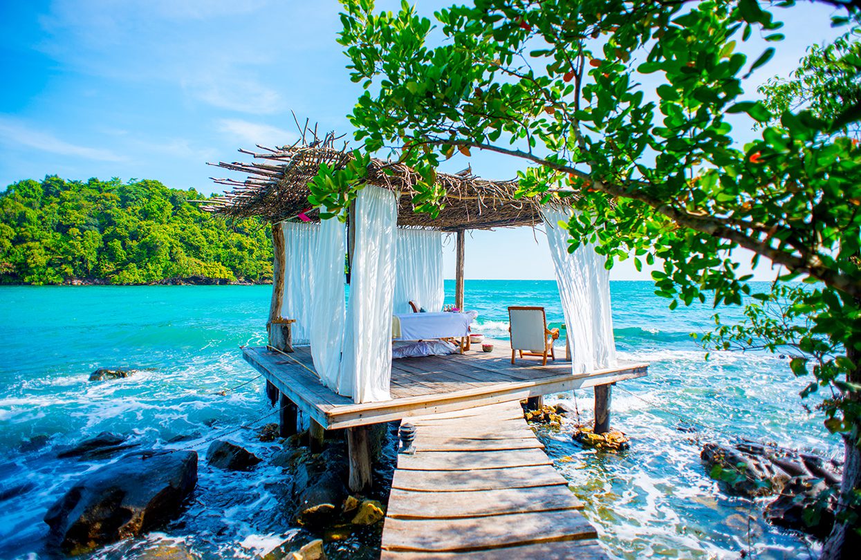 Song Saa Private Island outdoor spa sala