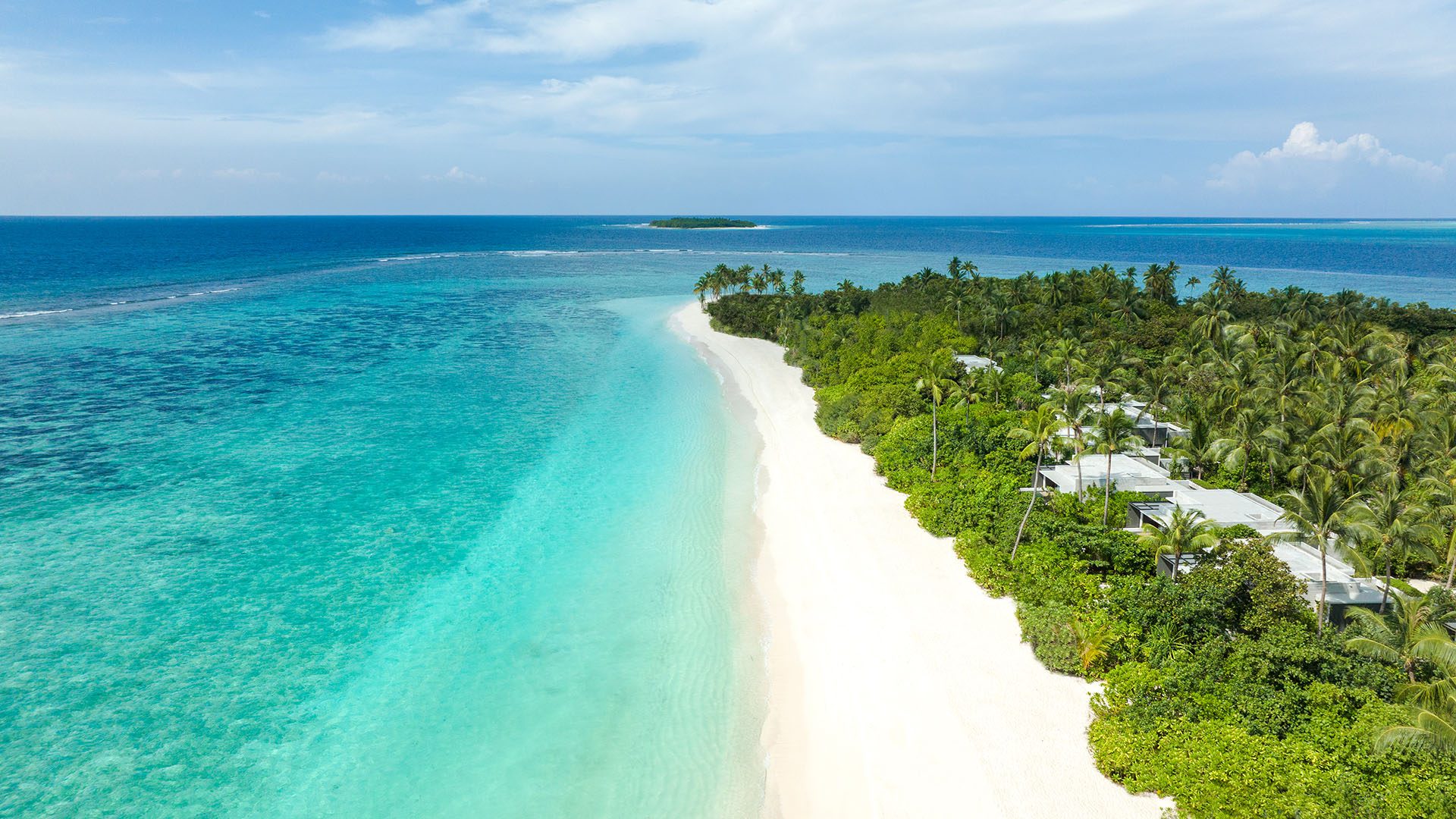 Explore Maldives’ Raa Atoll When At Alila Kothaifaru Luxury Resort