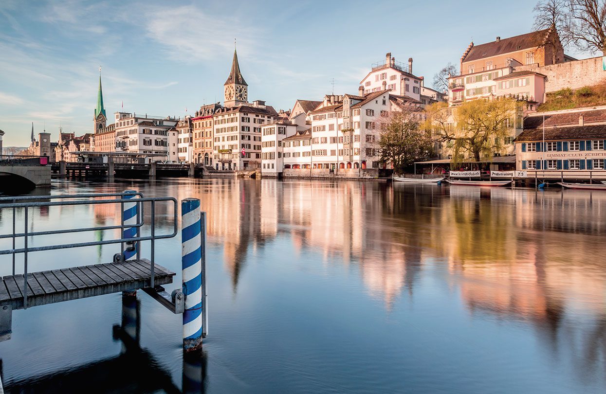 Limmat, image by Jan Geerk, Schweiz Tourismus